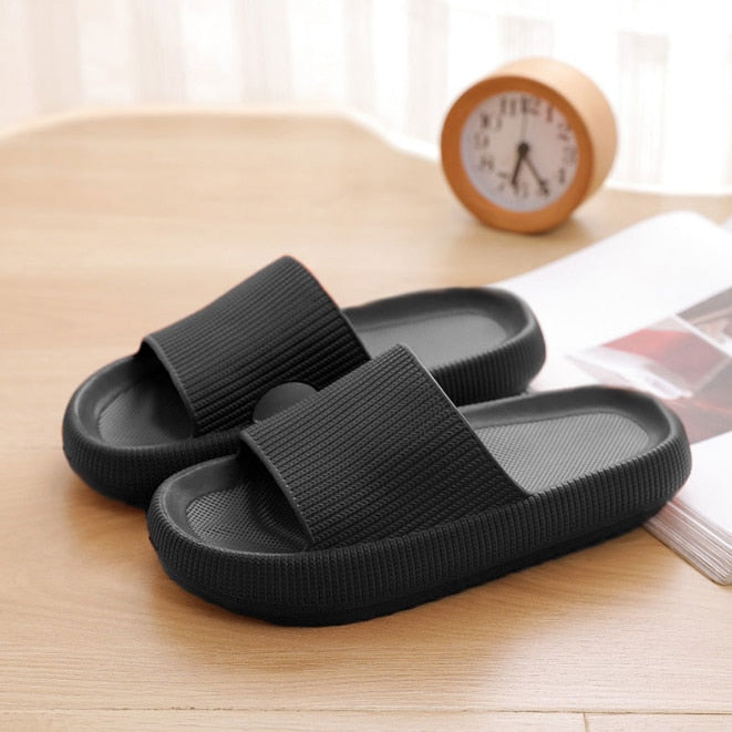 Fashion Quick-drying Thickened Non-slip Slippers